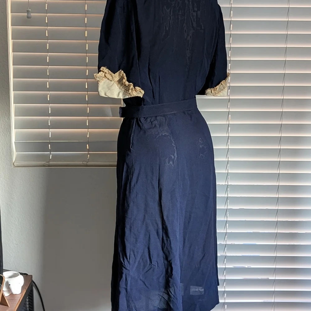 Vintage Navy Dress with Cream Lace Accents - Picture 12 of 15